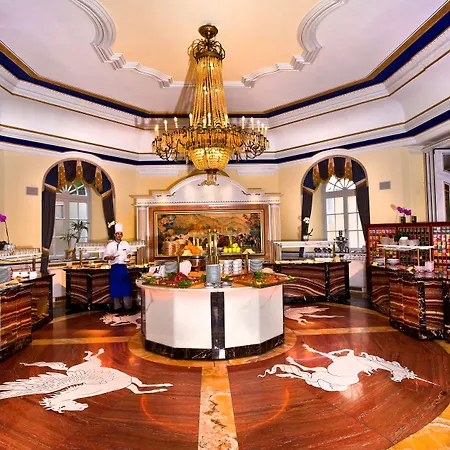 Haecker's Hotel 4*